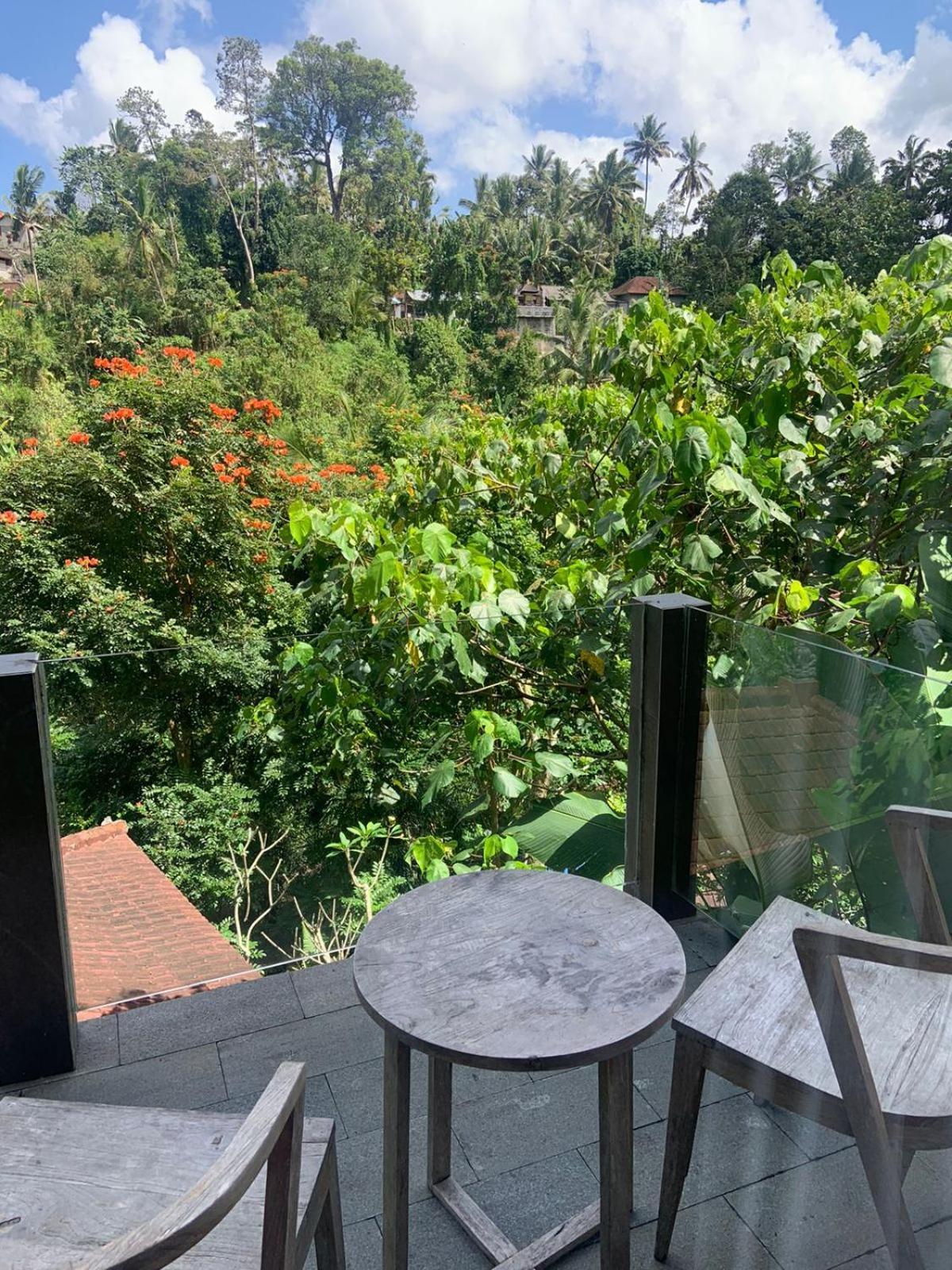 Ubud Hills Villas & Resort Tegallalang  Exterior photo