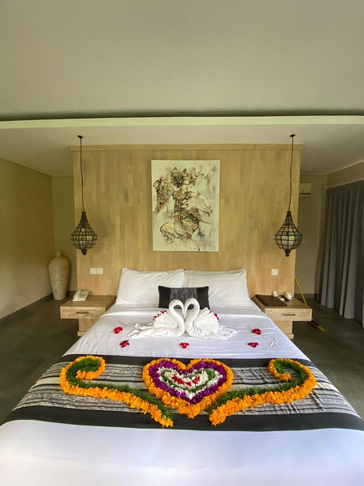 Ubud Hills Villas & Resort Tegallalang  Exterior photo
